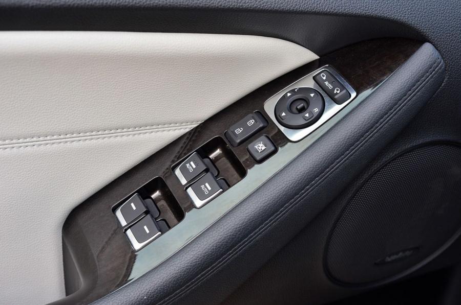  Kia Cadenza 2014 года  (фото 147 из 154)